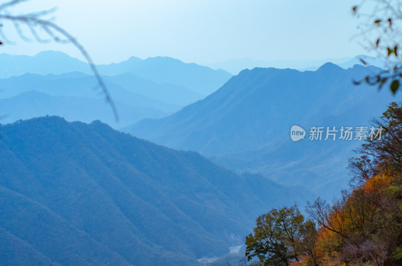 河南省洛阳白云山九龙潭秋天风景