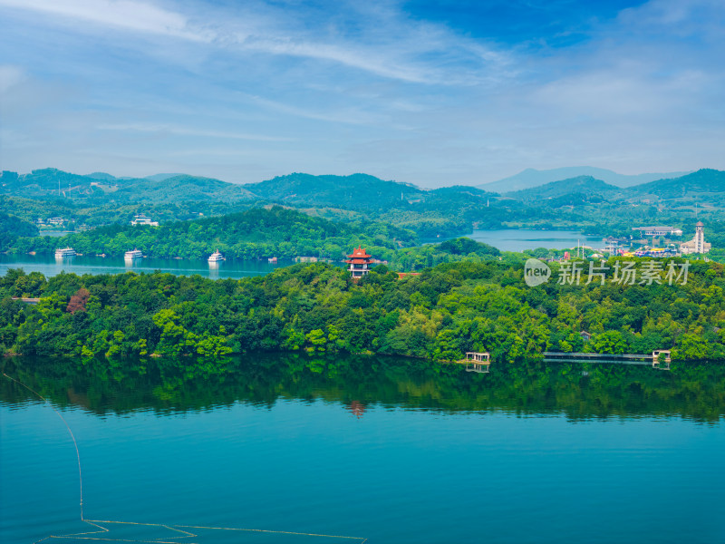 夏季白天航拍常州溧阳天目湖状元阁