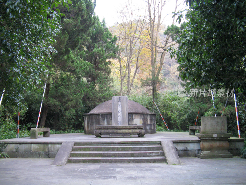 杭州西湖边章太炎纪念馆与张苍水祠
