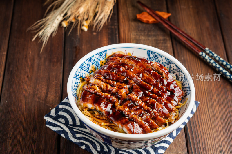 静物美食一份日式鳗鱼鱼饭