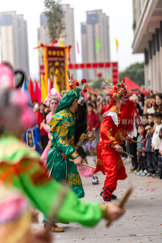 广东潮汕中国非遗英歌舞古镇戏曲盛装巡游