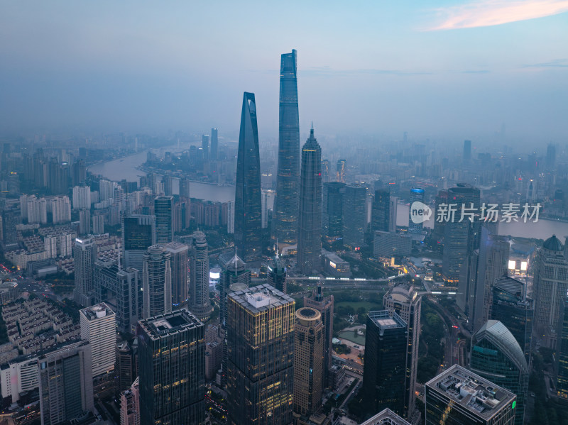 航拍上海陆家嘴高金融中心密集高楼群夜景