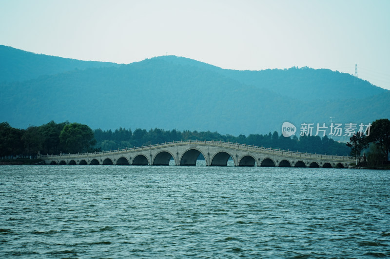 苏州石湖景区石堤百狮桥