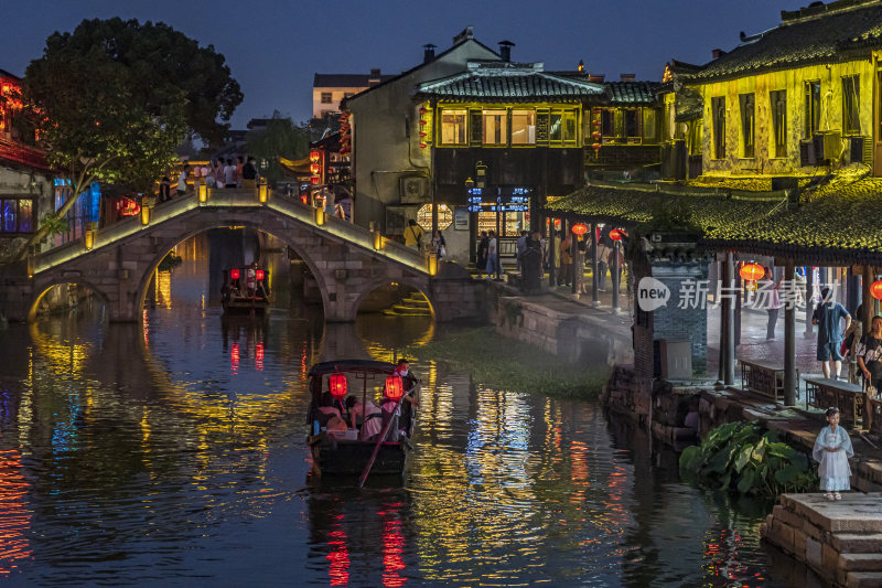 浙江嘉兴西塘古镇江南水乡夜景