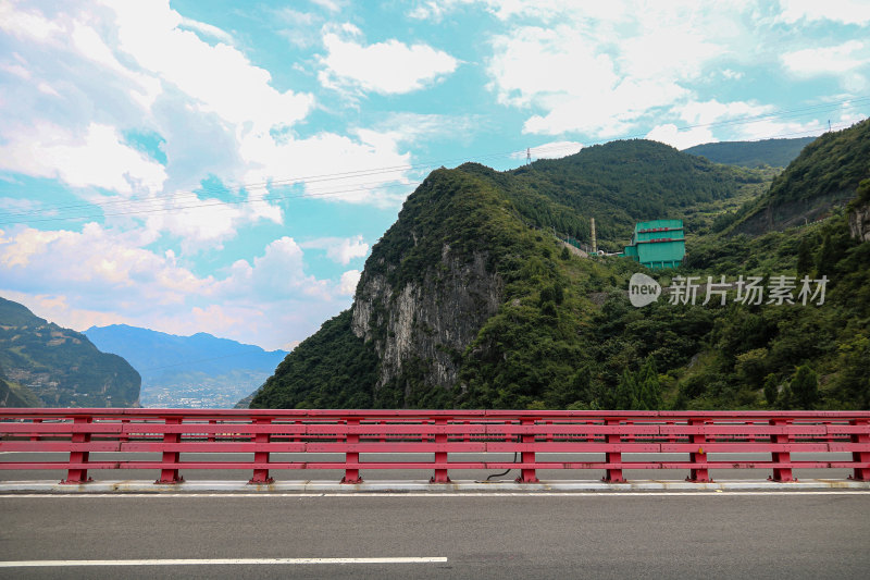 长江三峡西陵峡口兵书宝剑峡风光