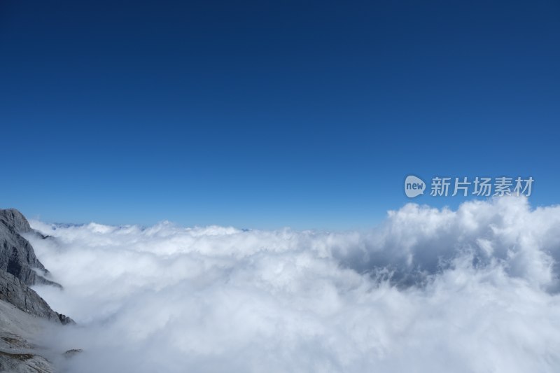 海拔4000米以上的天空-玉龙雪山