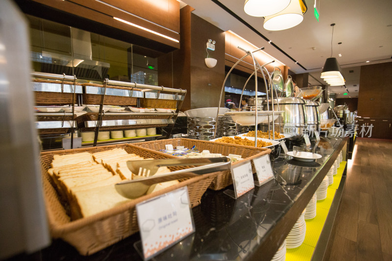 自助餐厅西点