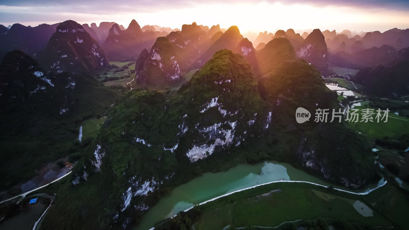 广西桂林山水喀斯特地貌航拍