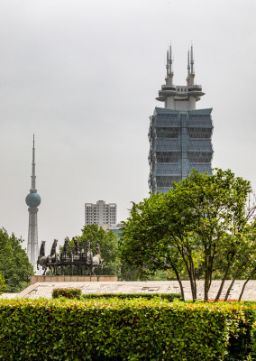 河南洛阳周王城广场天子驾六雕塑景观