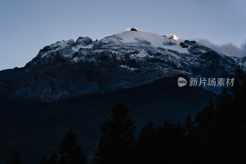 迪庆藏族自治州哈巴雪山