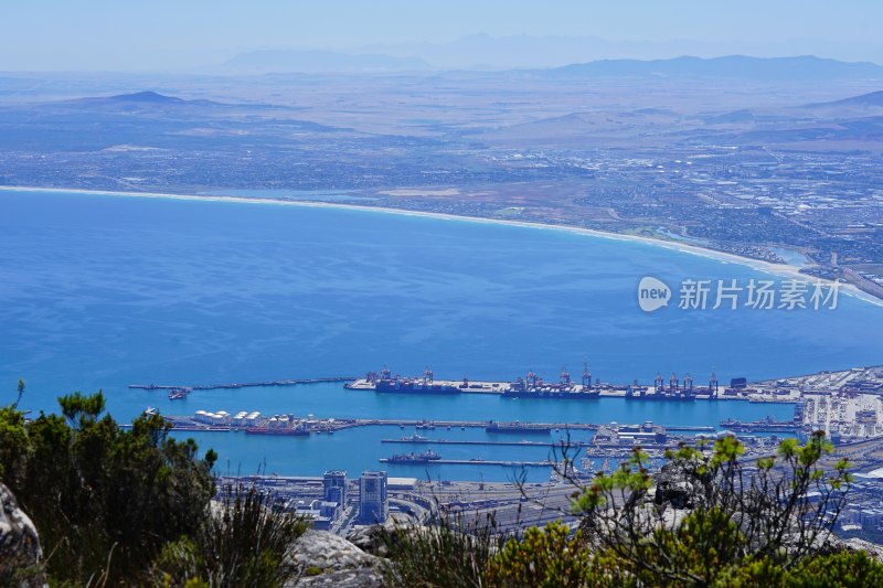 南非开普敦，桌湾Table Bay，俯瞰城市风景