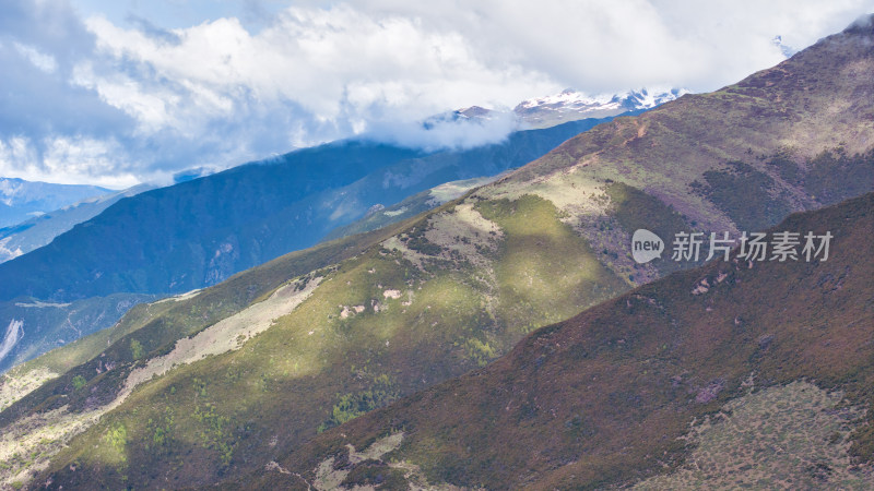 四川阿坝四姑娘山附近山区航拍