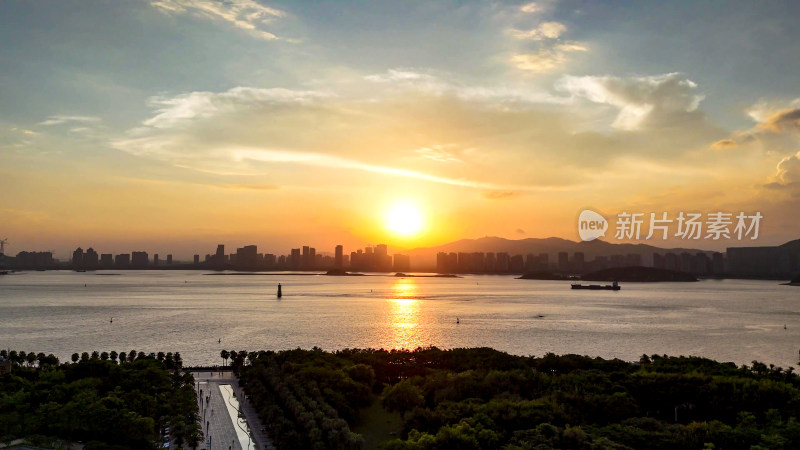 福建厦门鹭江日落晚霞夕阳航拍