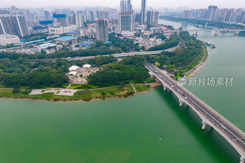 广西南宁城市绿化植物航拍摄影图