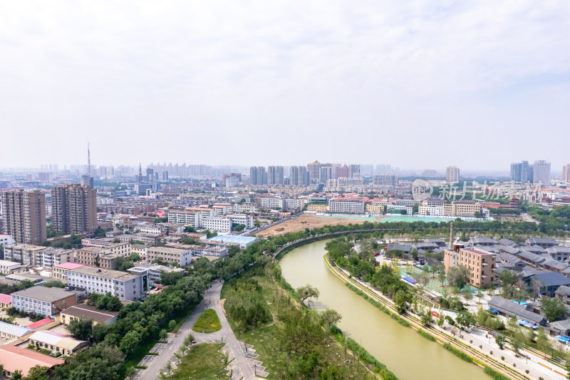 航拍河北沧州城市大景