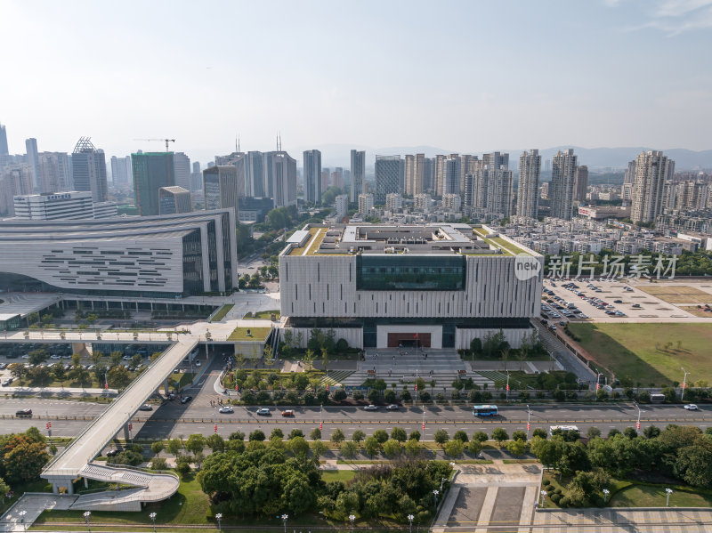 江西南昌新图书馆建筑蓝调夜景高空航拍