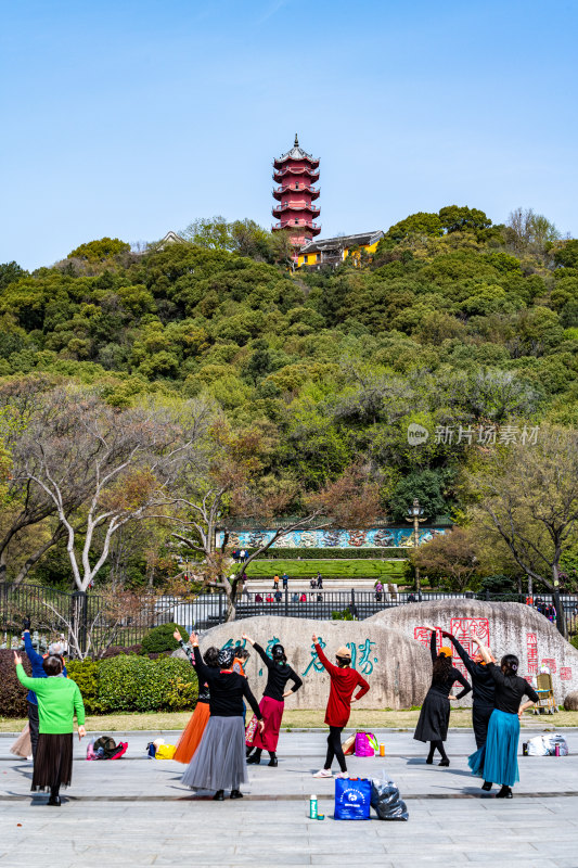 早春的无锡惠山古镇景点景观