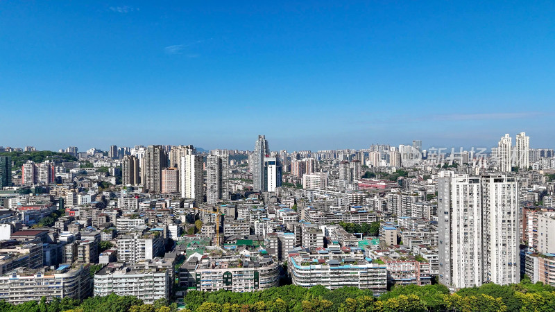 航拍四川泸州大景泸州城市建设摄影图