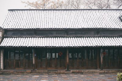 江南水乡古镇雪景