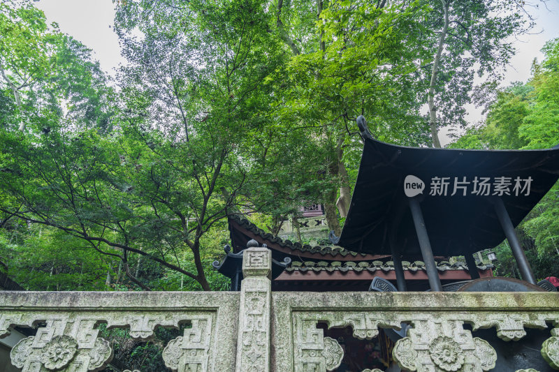 杭州飞来峰韬光寺古建筑风景