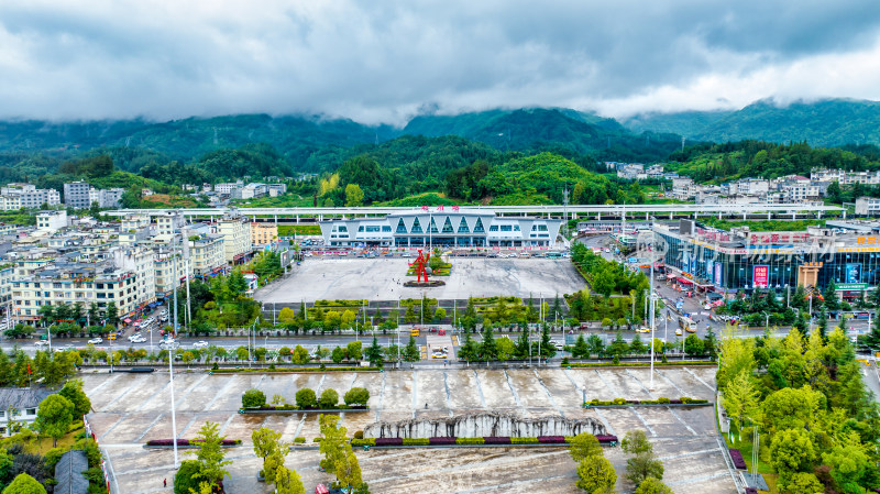 湖北恩施利川市火车站航拍