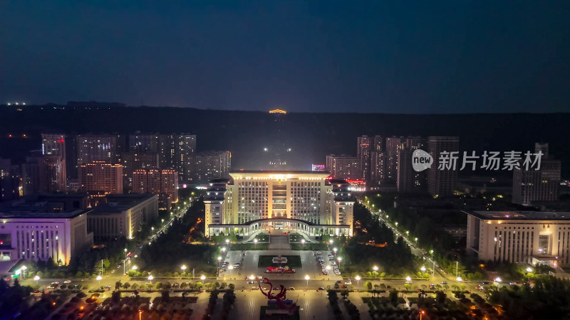 陕西宝鸡市政府夜景航拍图