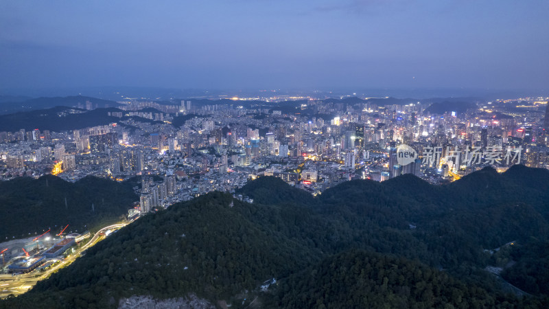 航拍贵阳老城区夜景