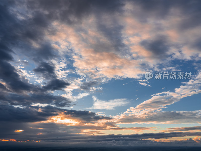 天空云彩清晨朝霞