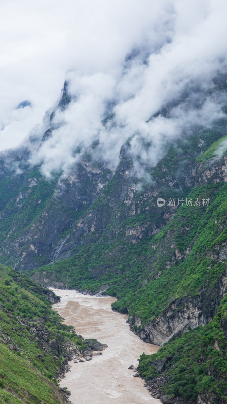 丽江虎跳峡高路徒步线