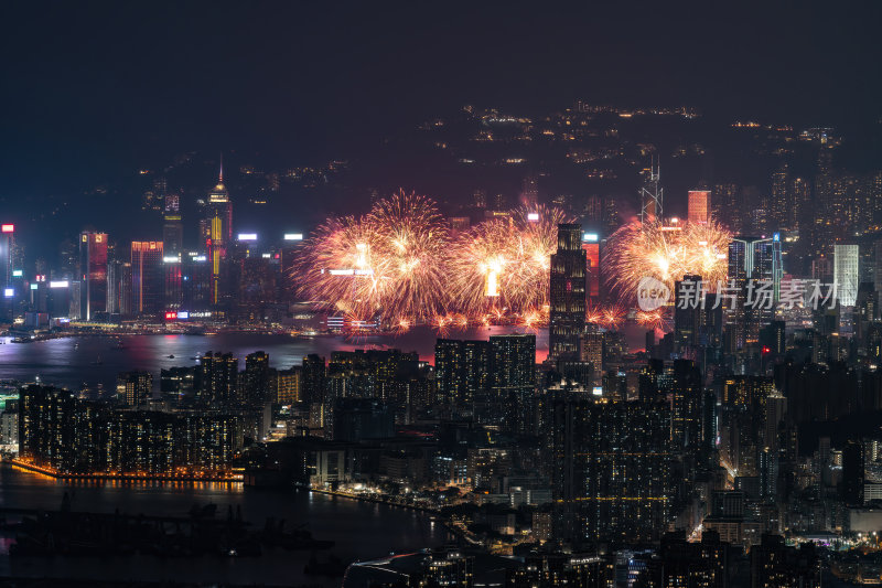 香港飞鹅山国庆维多利亚港CBD夜景烟花秀