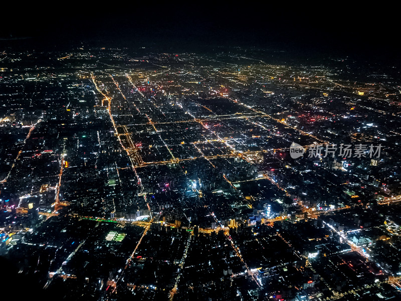 西安城市夜景俯拍航拍街道灯火璀璨繁华夜景