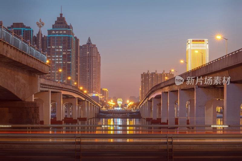 中国吉林省吉林市城市夜景