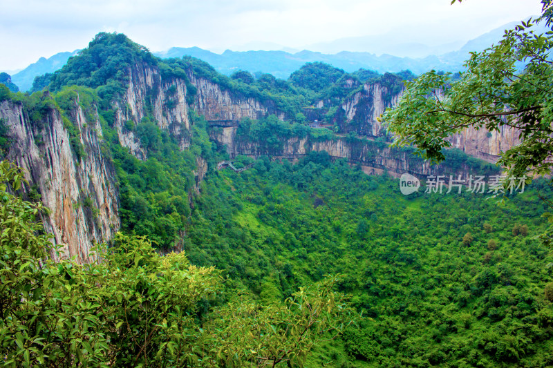 喀斯特天坑风景自然户外