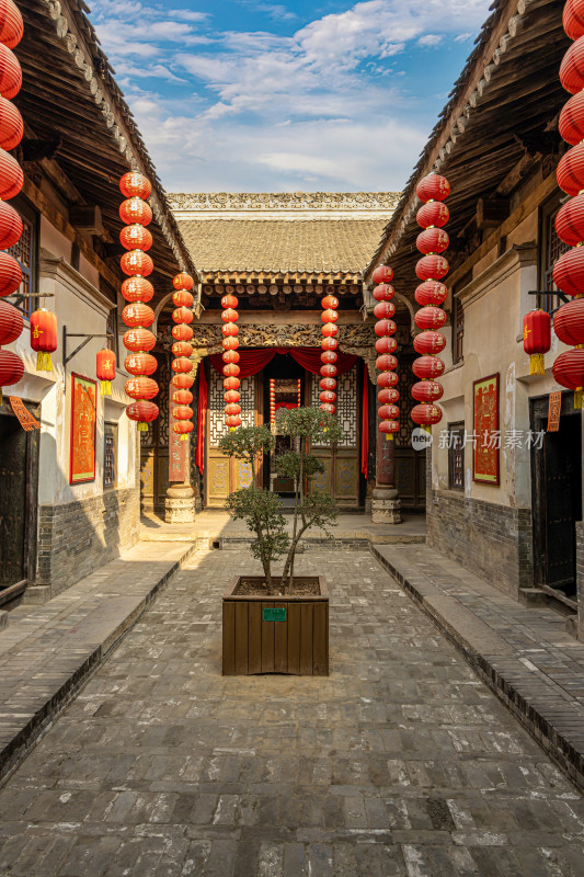 山西万荣李家大院