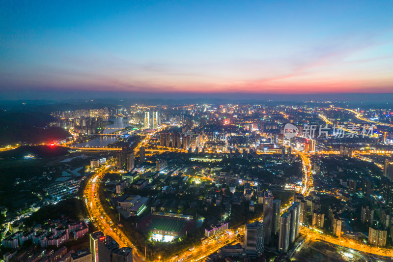 航拍长沙城市夜景天际线