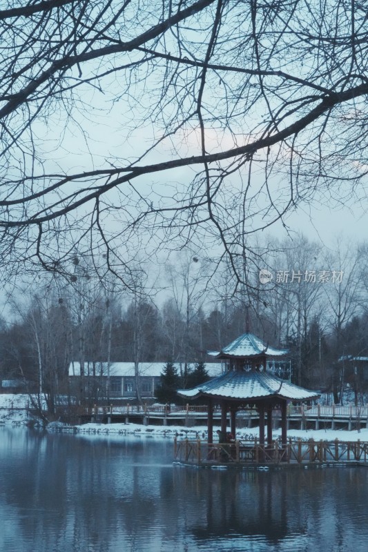 露水河碧泉湖景区