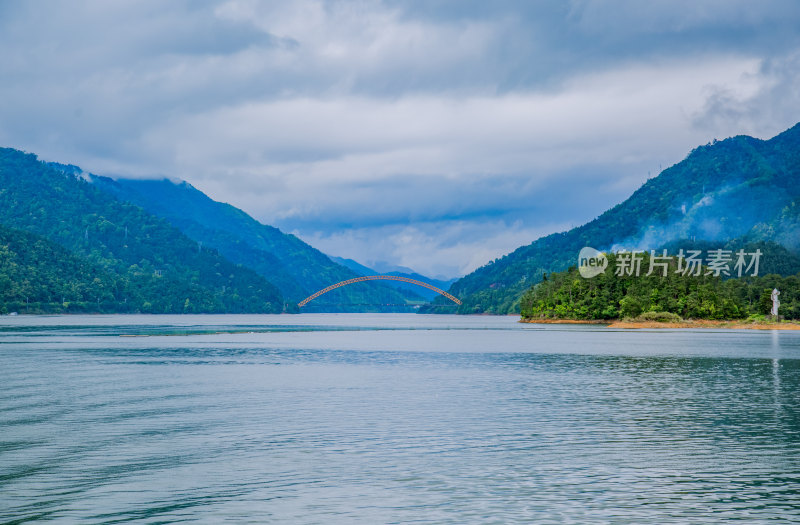 春日千岛湖风光