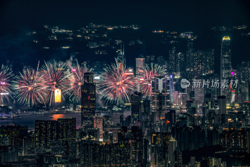 香港飞鹅山国庆维多利亚港CBD夜景烟花秀