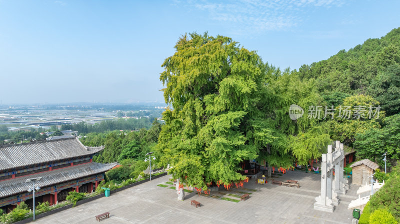 临沂兰陵尚岩镇文峰山风景区