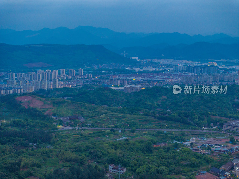 航拍浙江省台州市天台县城市风光