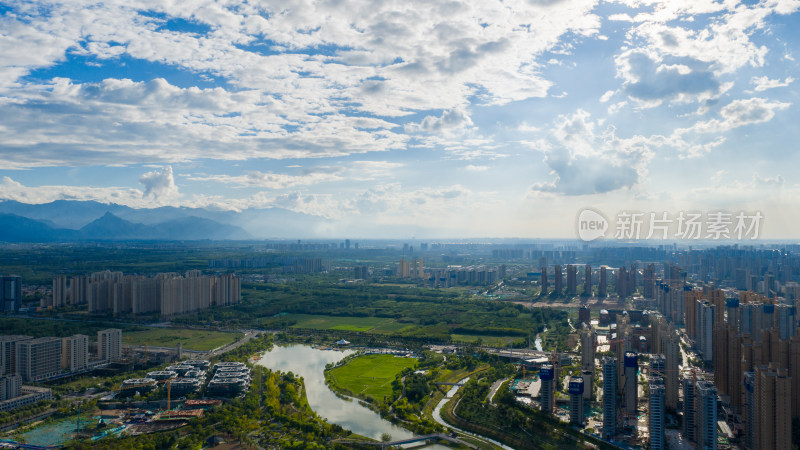 航拍蓝天下的城市公园湖面西安长安公园延时