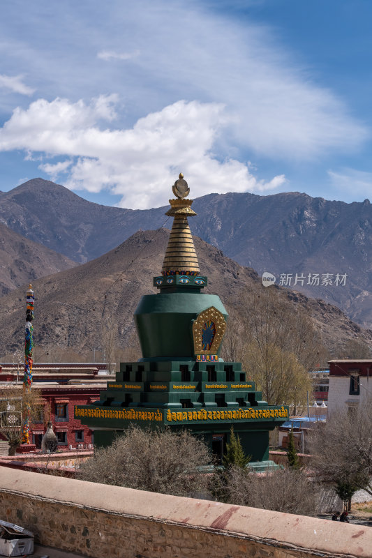 西藏山南桑耶寺藏式金顶高原圣地恢弘建筑