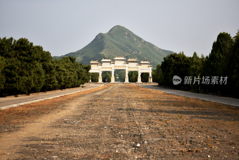 清东陵 清代皇家陵寝建筑群