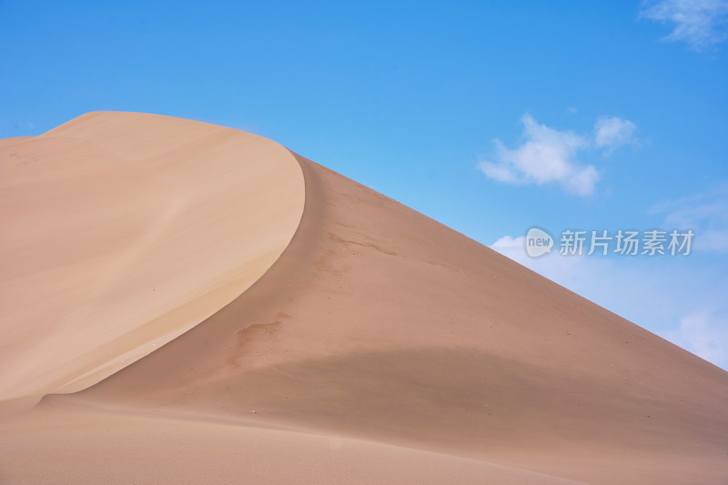 甘肃敦煌鸣沙山