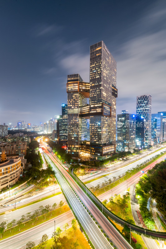 深圳南山粤海街道腾讯大厦夜景