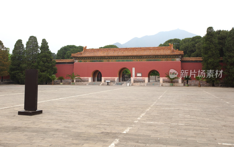 北京十三陵景区定陵博物院