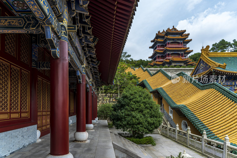 浙江舟山普陀山宝陀讲寺风光