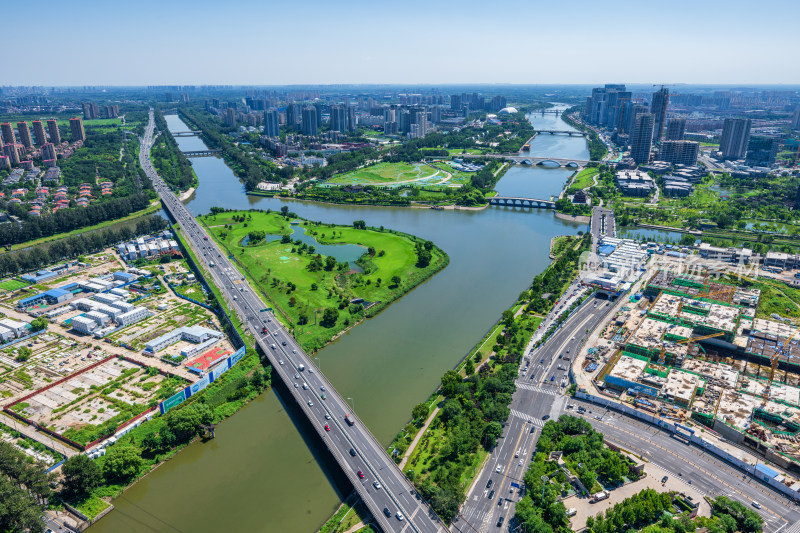 俯瞰北京城市副中心通州区五河交汇处