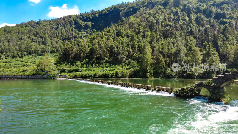 自然风光小桥流水风景