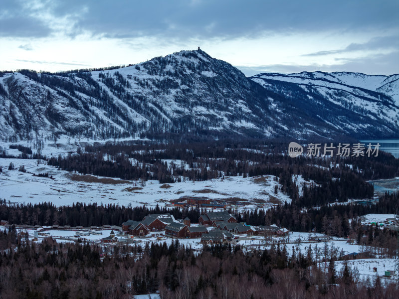 新疆北疆阿勒泰喀纳斯冬季雪景童话世界航拍